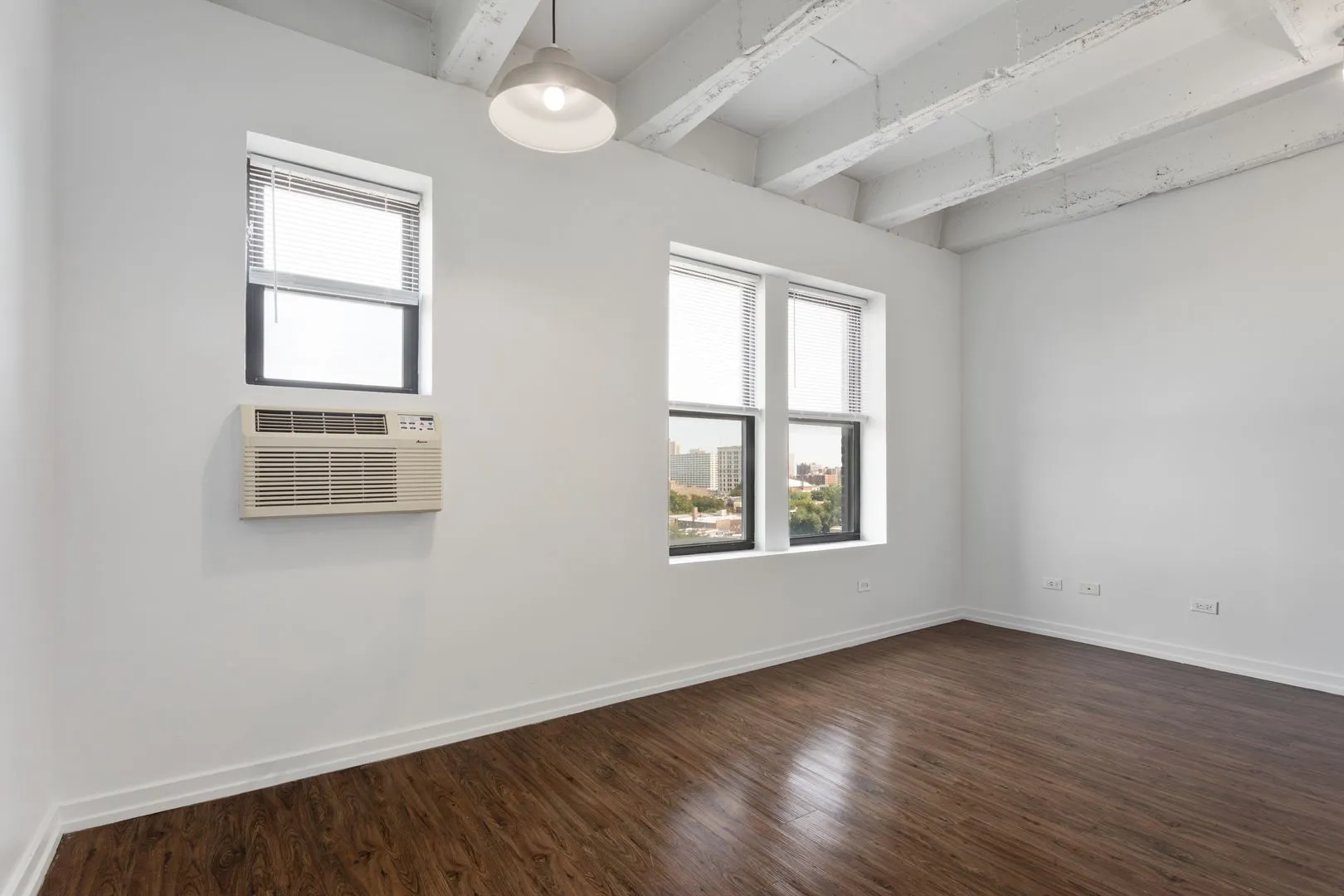 1325 W Wilson Ave, ,  60640, USA 60640-unit#907-Chicago-IL