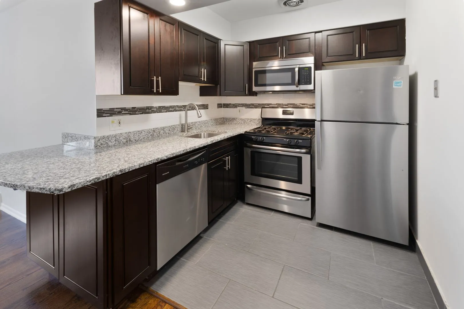 6201 N Kenmore Ave, ,  60660, USA 60660-unit#507-Chicago-IL