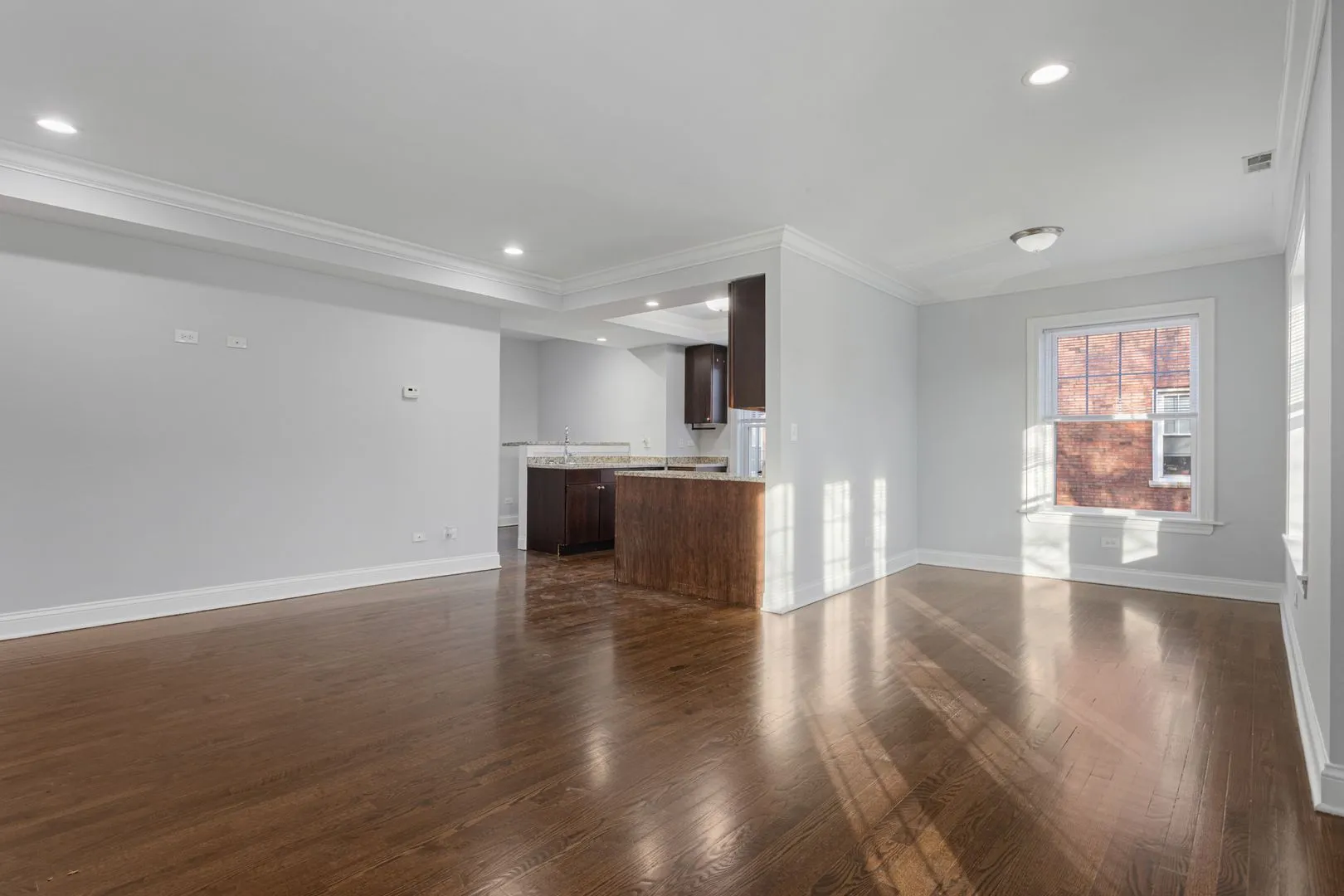 7722 N Ashland Ave, ,  60626, USA 60626-unit#H2-Chicago-IL