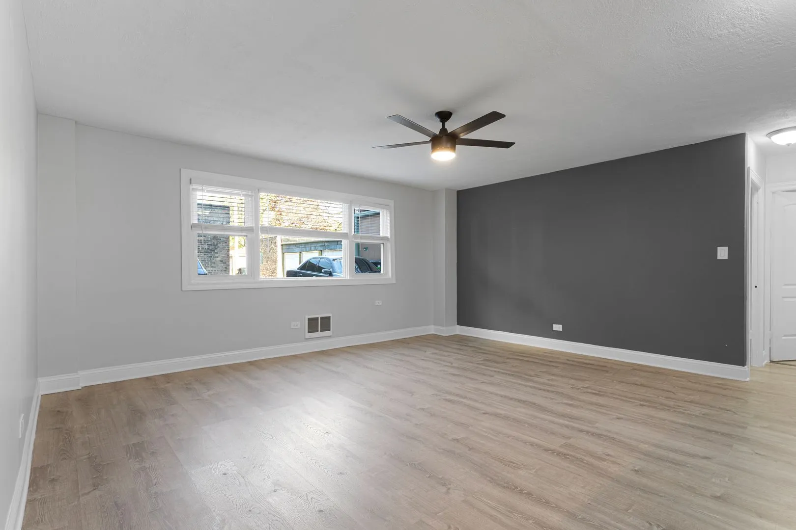 7710 N Sheridan Rd, , 60626, USA 60626-unit#104-Chicago-IL