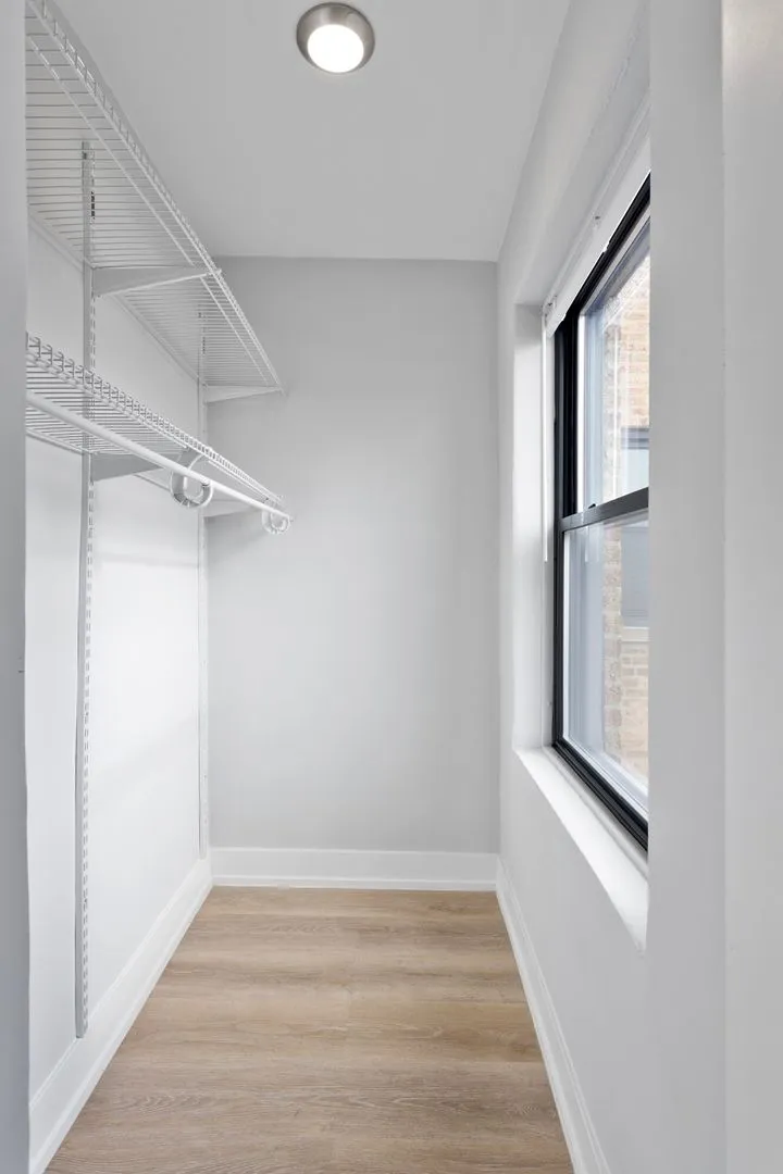 6026 N Winthrop Ave, ,  60660, USA 60660-unit#3G-Chicago-IL
