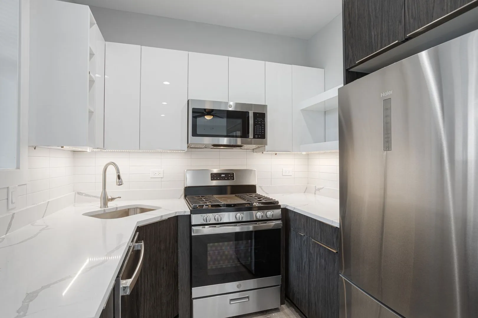 1243 W Morse Ave, , 60626, USA 60626-unit#2-Chicago-IL