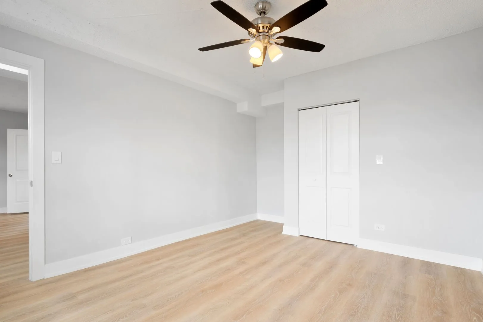 6026 N Winthrop Ave, ,  60660, USA 60660-unit#6J-Chicago-IL
