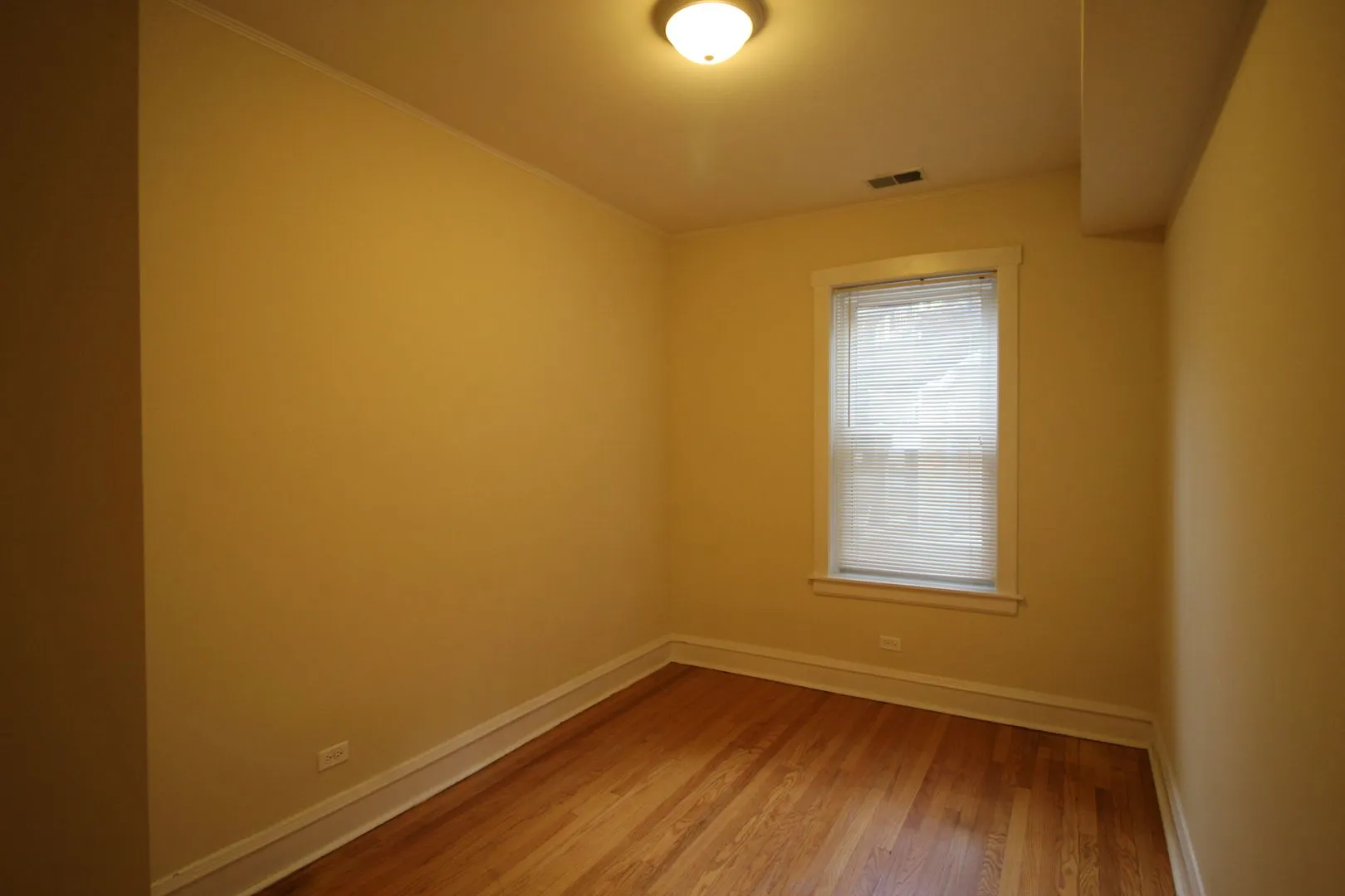 3767 N Pulaski Rd, , 60641, USA 60641-unit#2R-Chicago-IL