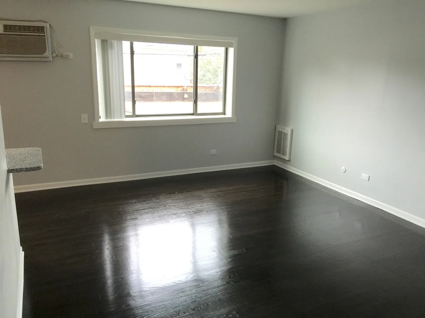 7545 N Winchester Ave, ,  60626, USA 60626-unit#206-Chicago-IL