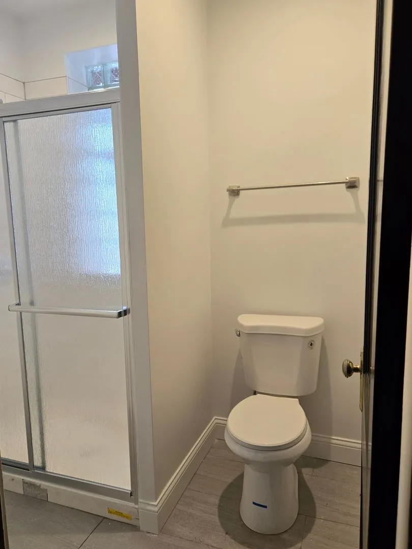 2009 W Argyle St, ,  60625, USA 60625-unit#1S-Chicago-IL