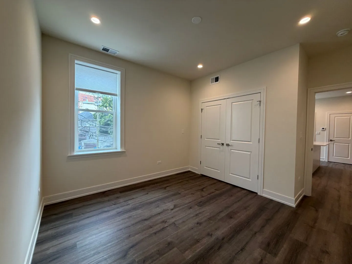 916 W Belmont Ave, , 60657, USA 60657-unit#2N-Chicago-IL