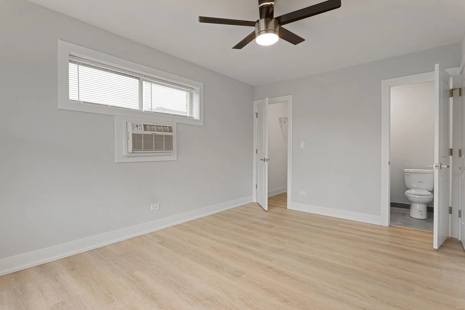 1303 W Estes Ave, ,  60626, USA 60626-unit#4W-Chicago-IL