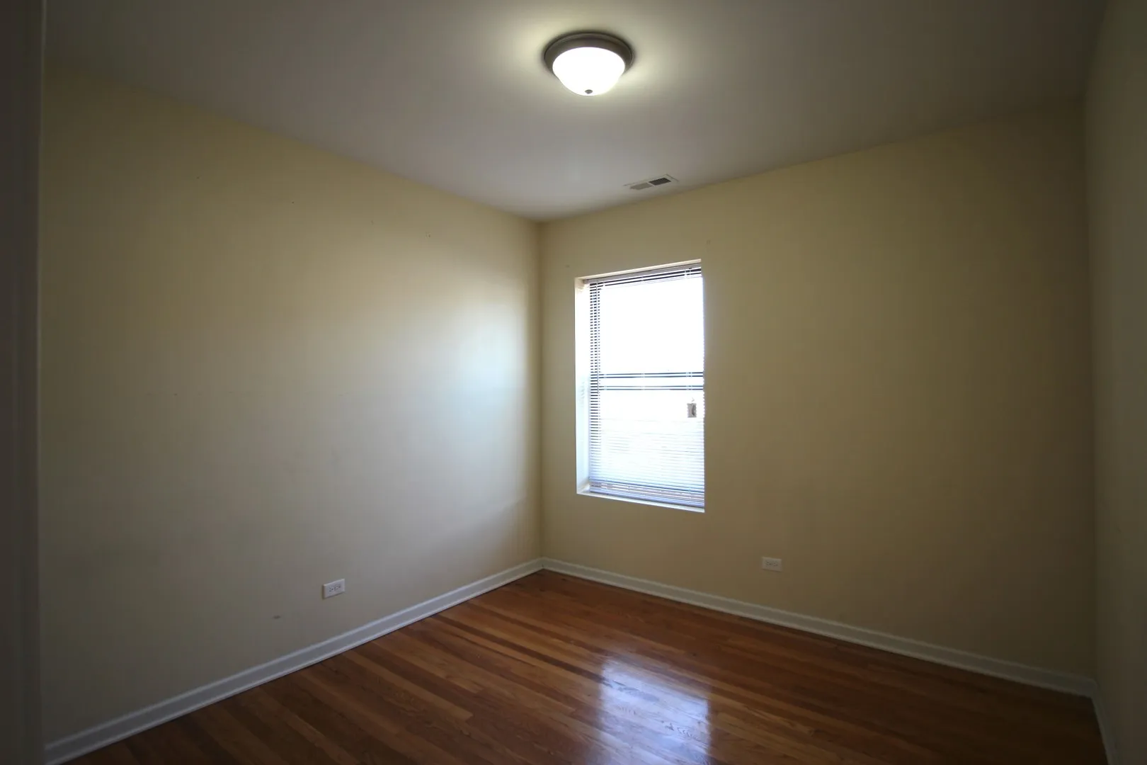 4750 N Sacramento Ave, ,  60625, USA 60625-unit#2W-Chicago-IL
