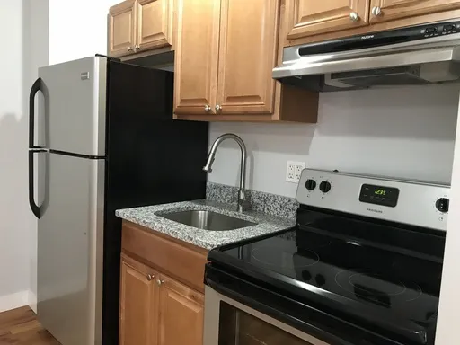 7450 N Greenview Ave, , 60626, USA 60626-unit#35-Chicago-IL
