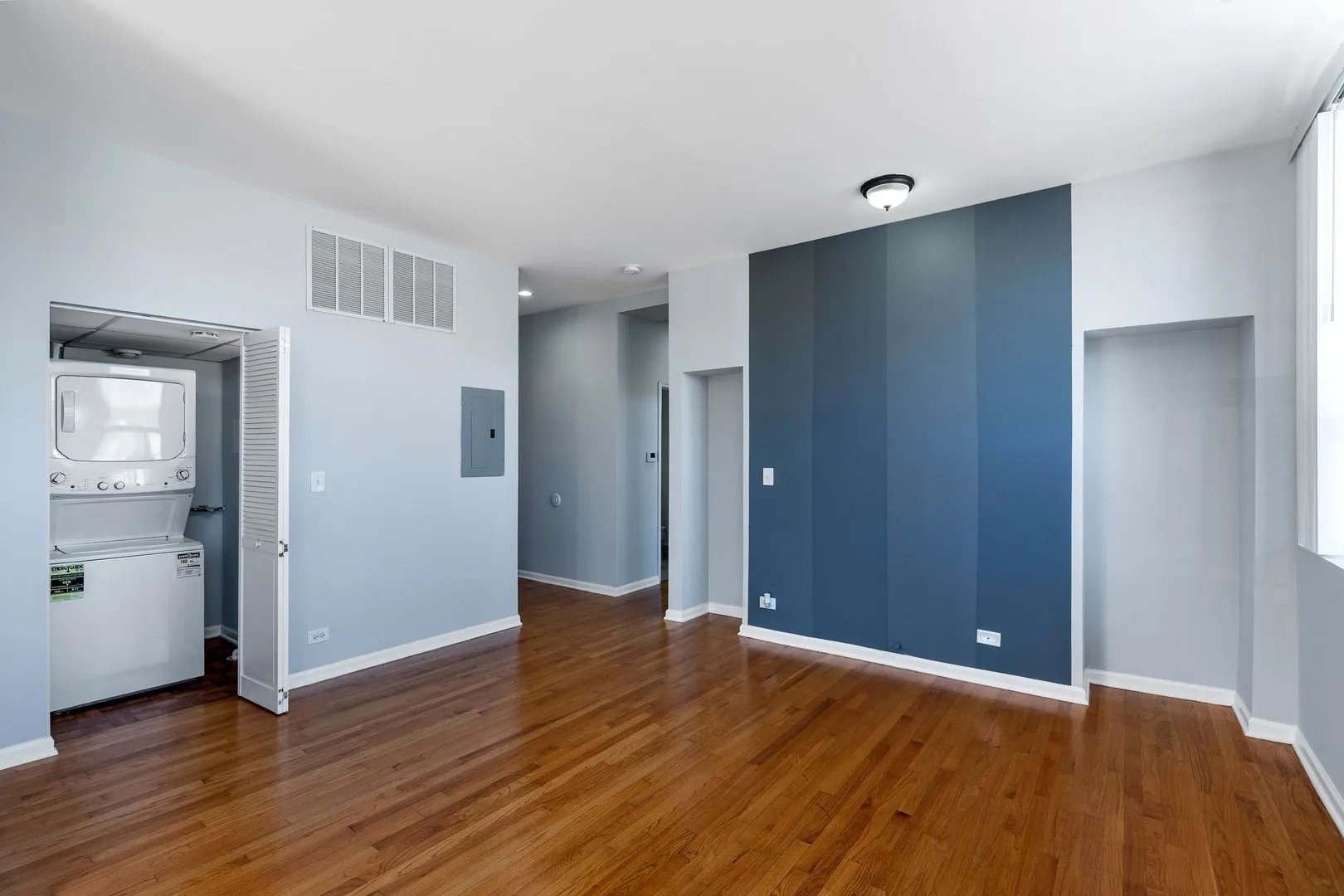 2451 W Howard St, ,  60645, USA 60645-unit#112-Chicago-IL