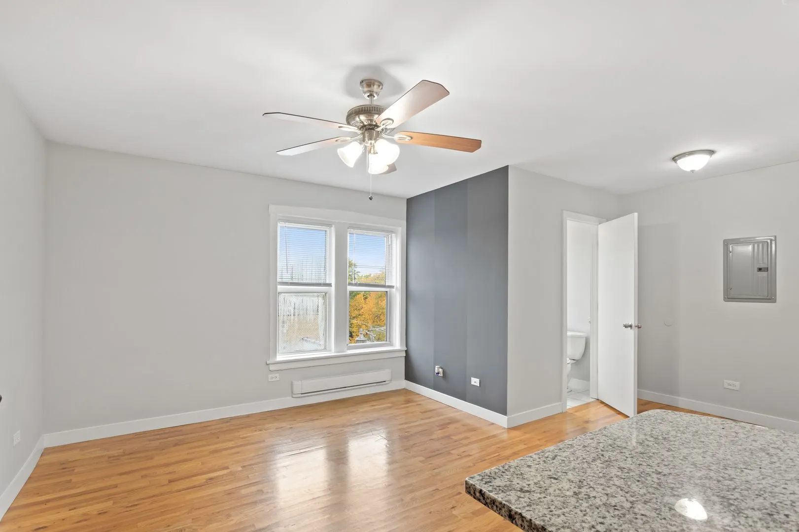 7450 N Greenview Ave, , 60626, USA 60626-unit#65-Chicago-IL