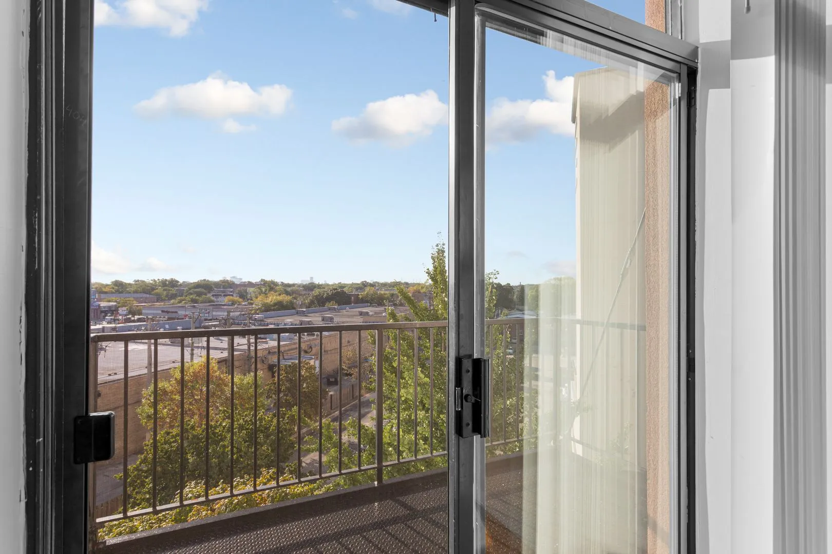 2451 W Howard St, ,  60645, USA 60645-unit#404-Chicago-IL