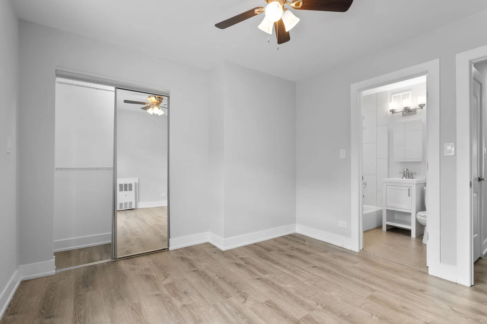 1303 W Estes Ave, ,  60626, USA 60626-unit#2E-Chicago-IL