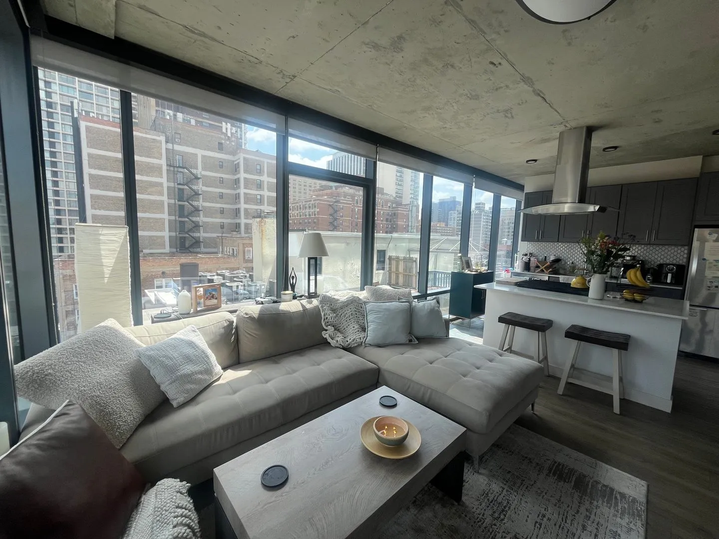 450-454 W Belmont Ave, ,  60657, USA 60657-unit#1601-Chicago-IL