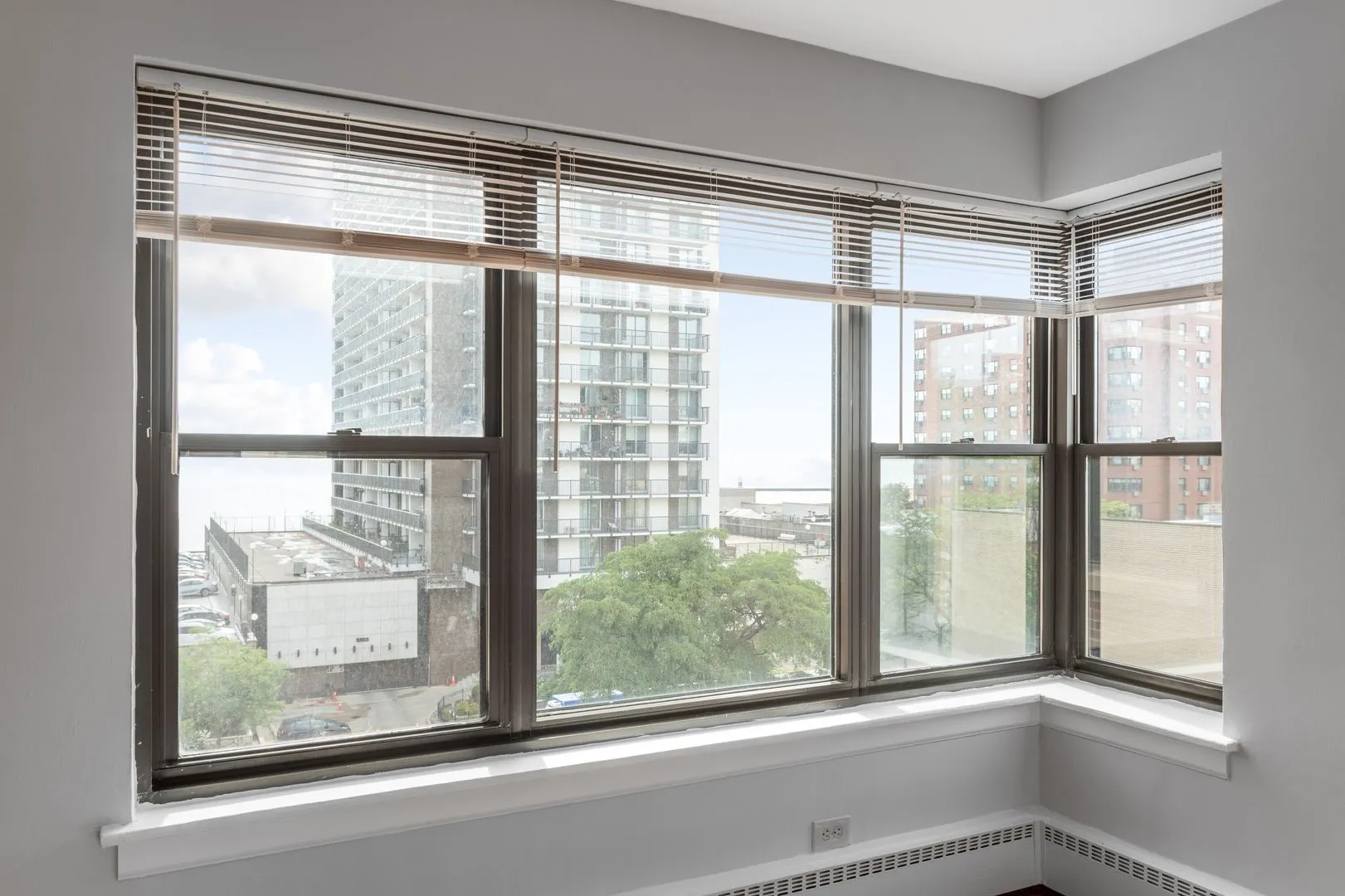 5858 N Sheridan Rd, ,  60660, USA 60660-unit#608-Chicago-IL