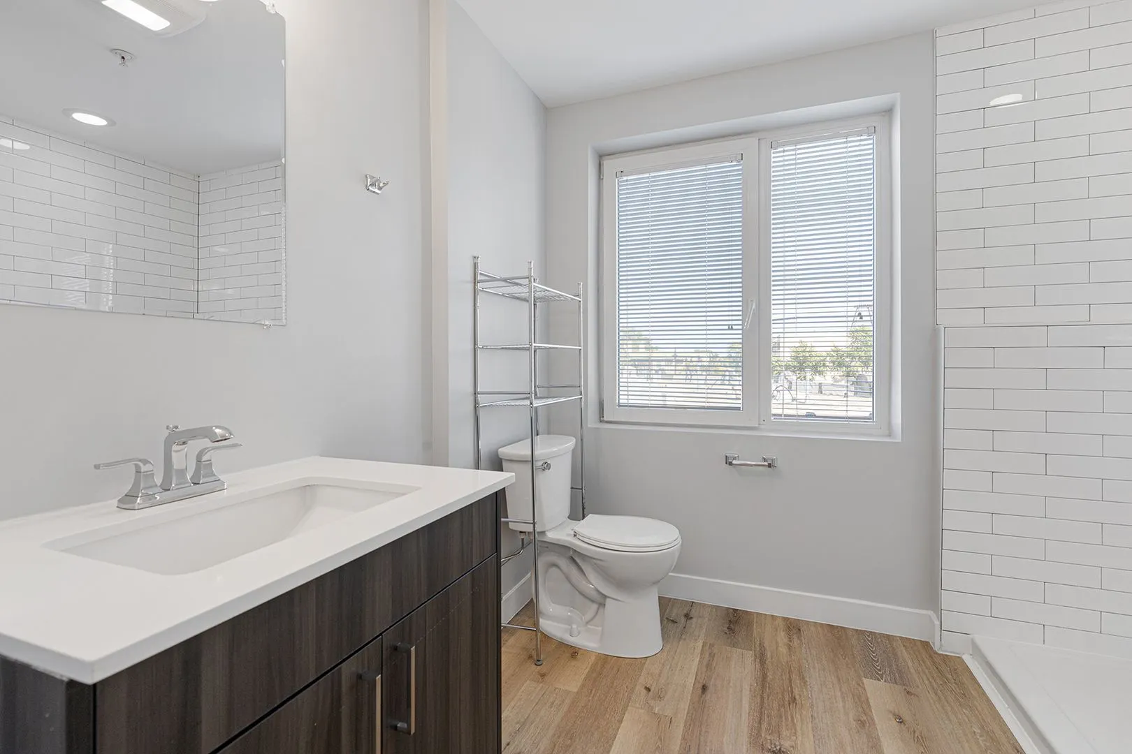 1531 W Howard St, ,  60626, USA 60626-unit#301-Chicago-IL