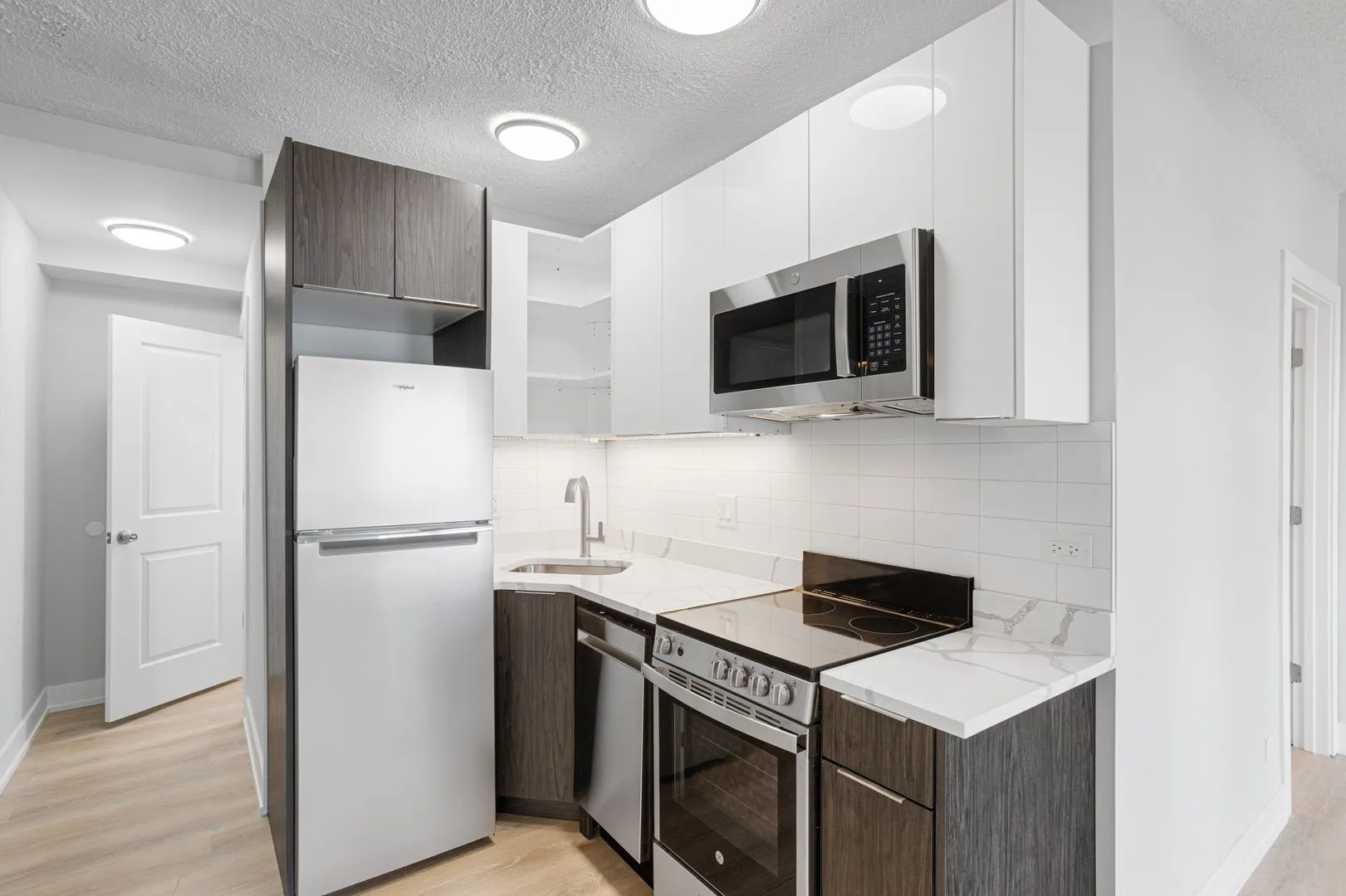 6026 N Winthrop Ave, ,  60660, USA 60660-unit#6E-Chicago-IL