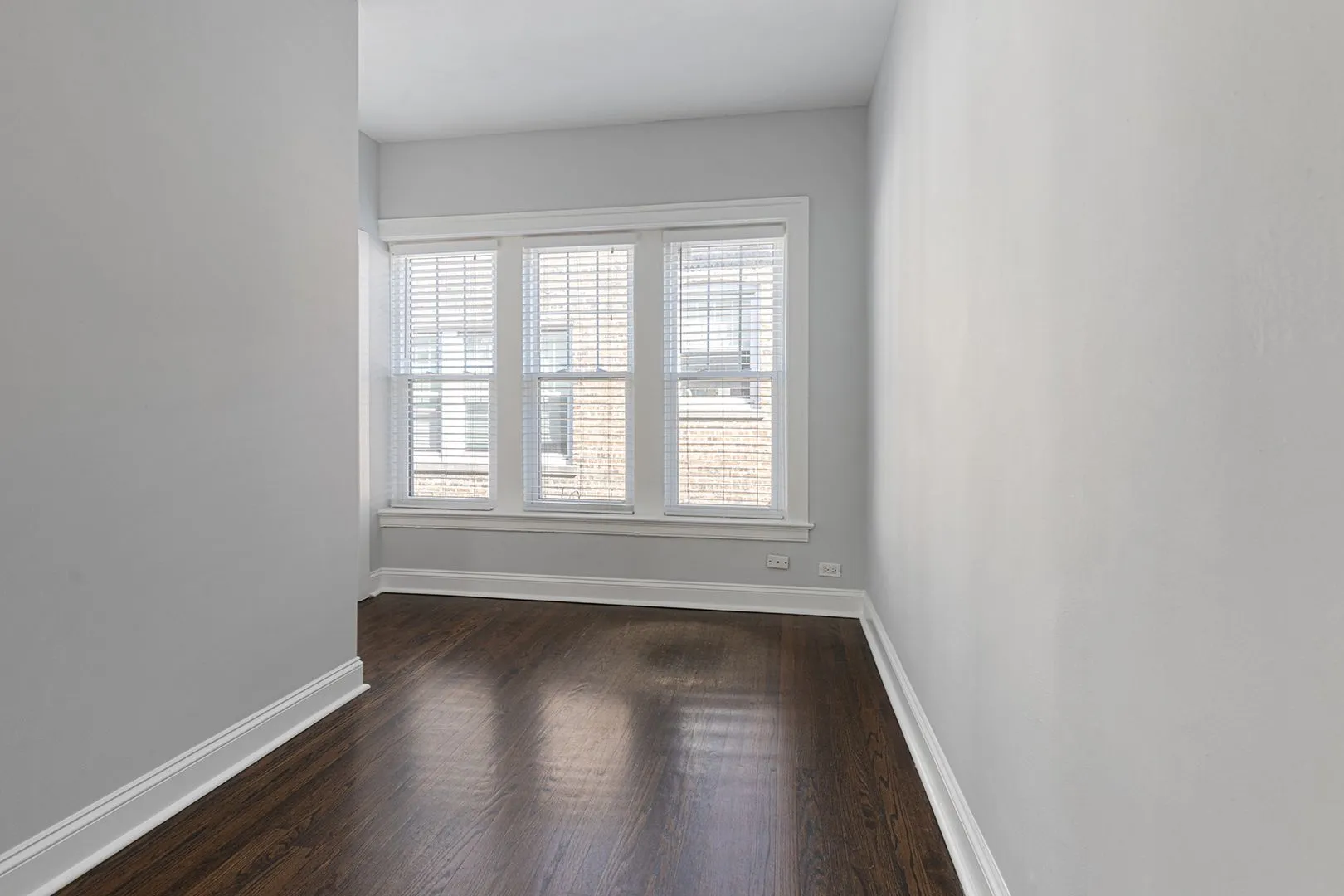 1104 W Glenlake Ave, , 60660, USA 60660-unit#3RD FLOOR-Chicago-IL