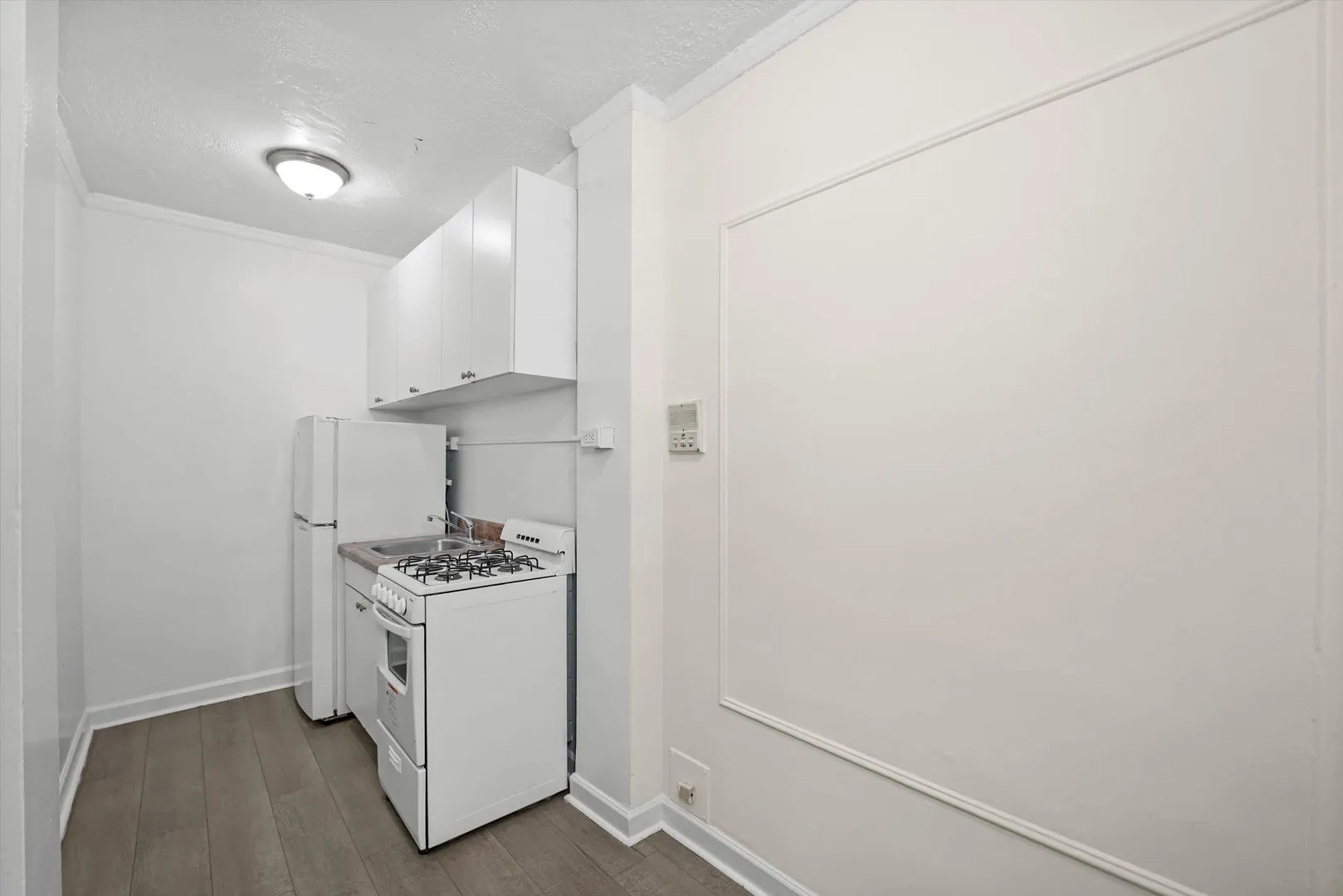 5417 N Kenmore Ave, ,  60640, USA 60640-unit#204-Chicago-IL