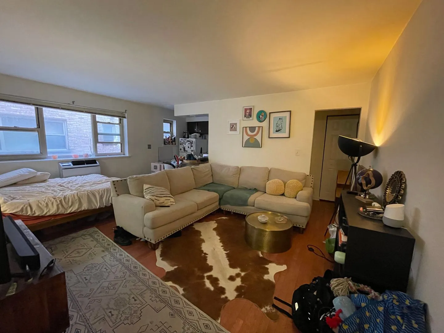 521 W Briar Pl, ,  60657, USA 60657-unit#205-Chicago-IL