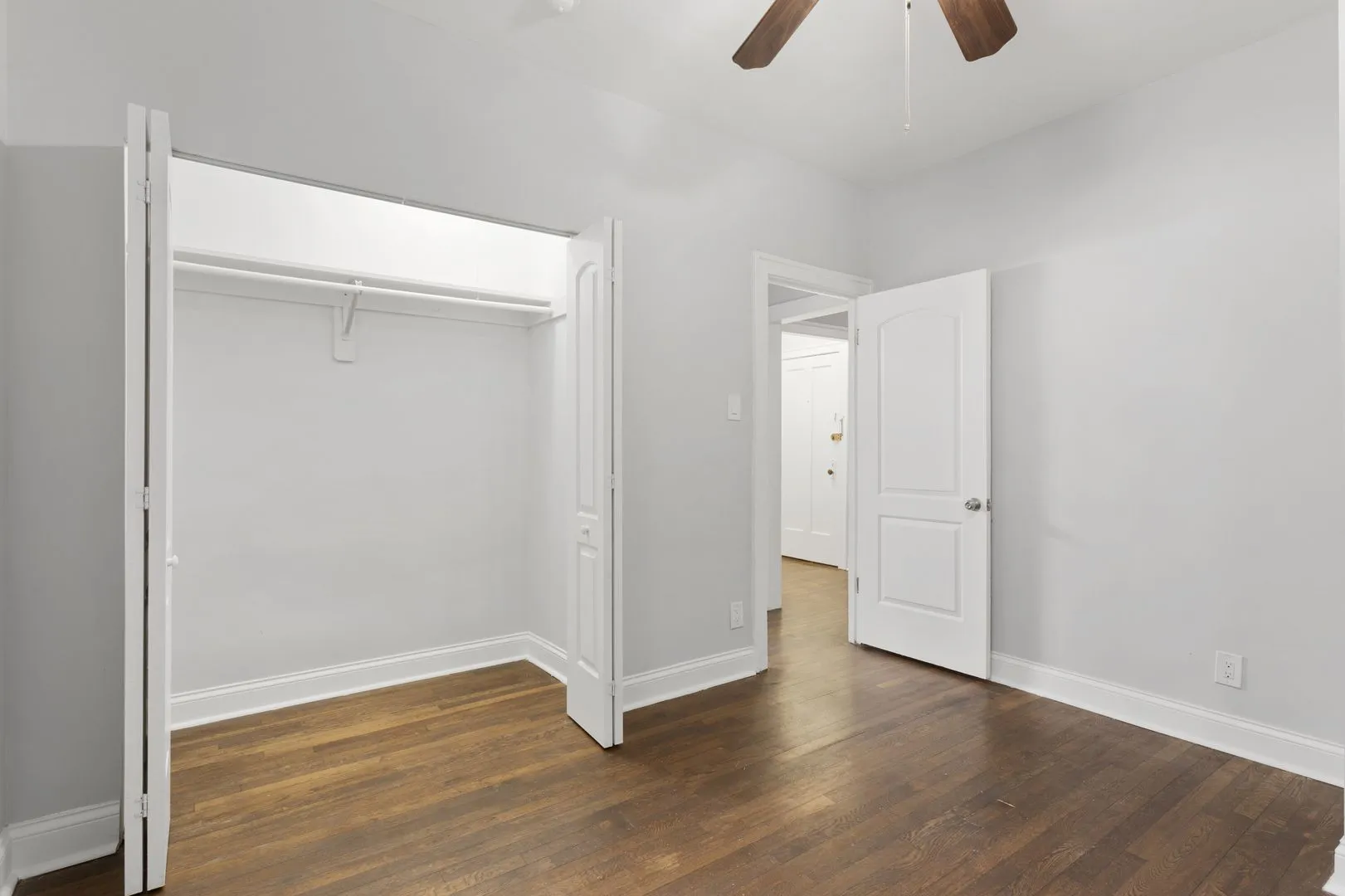 6116 N Winthrop Ave, ,  60660, USA 60660-unit#1W-Chicago-IL