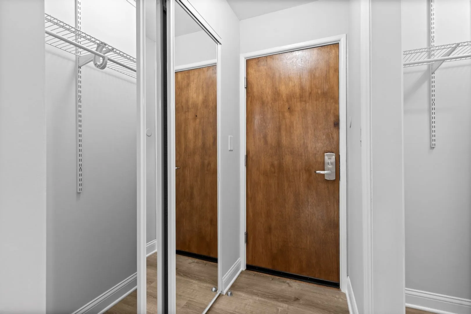 6201 N Kenmore Ave, , 60660, USA 60660-unit#305-Chicago-IL