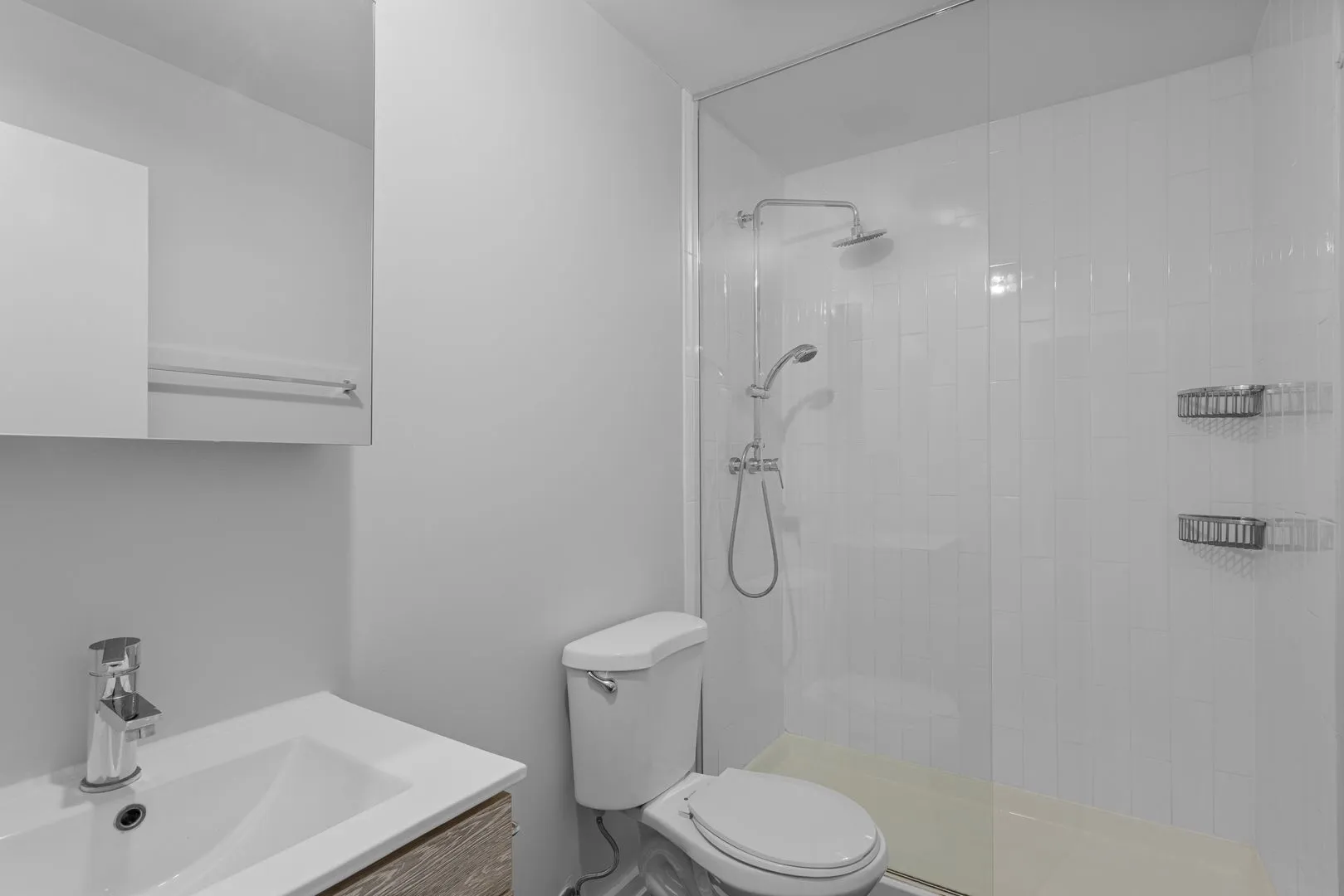 6134 N Kenmore Ave, ,  60660, USA 60660-unit#310-Chicago-IL