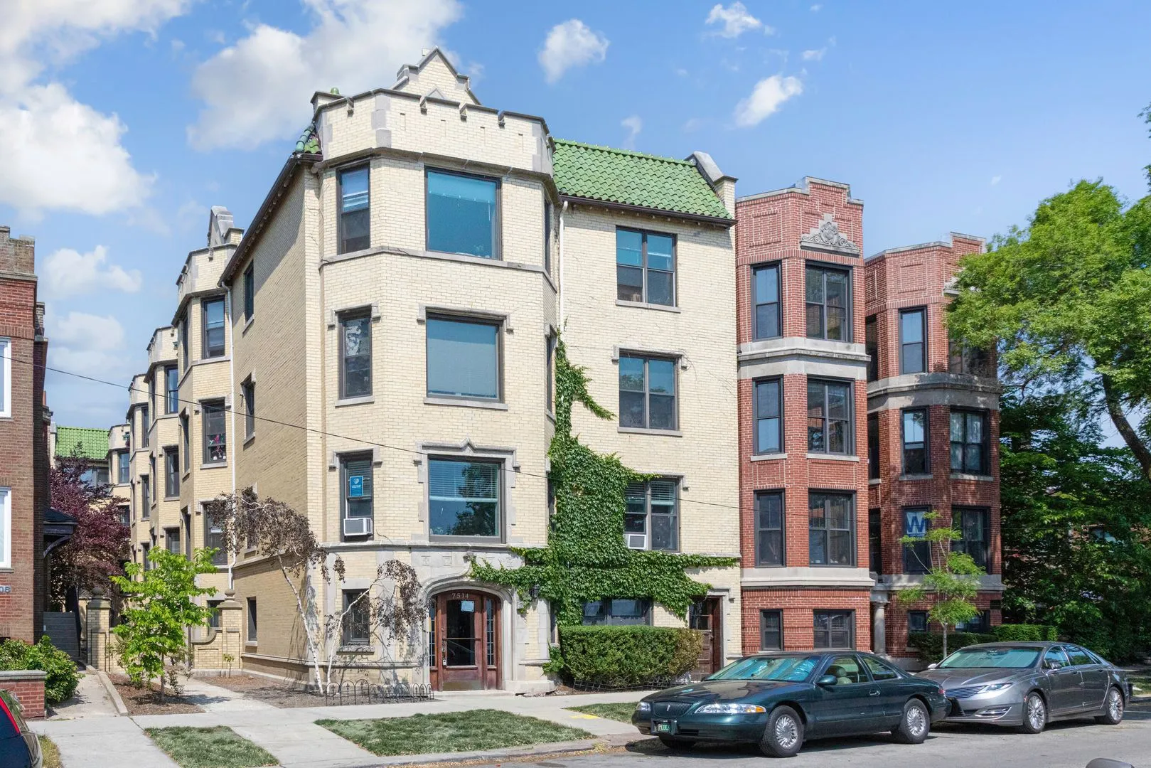 7510 N Eastlake Terrace, ,  60626, USA 60626-unit#2E-Chicago-IL