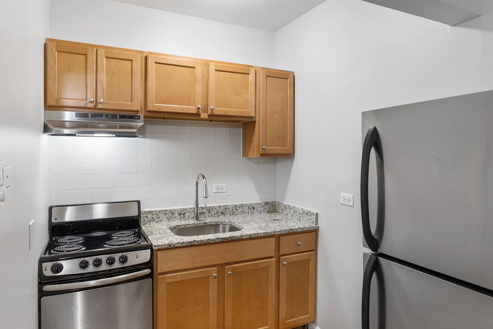 1456 W Fargo Ave, ,  60626, USA 60626-unit#204-Chicago-IL