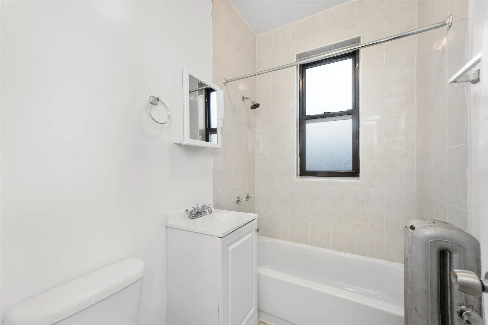 2704 N Sawyer Ave, , 60647, USA 60647-unit#210-Chicago-IL