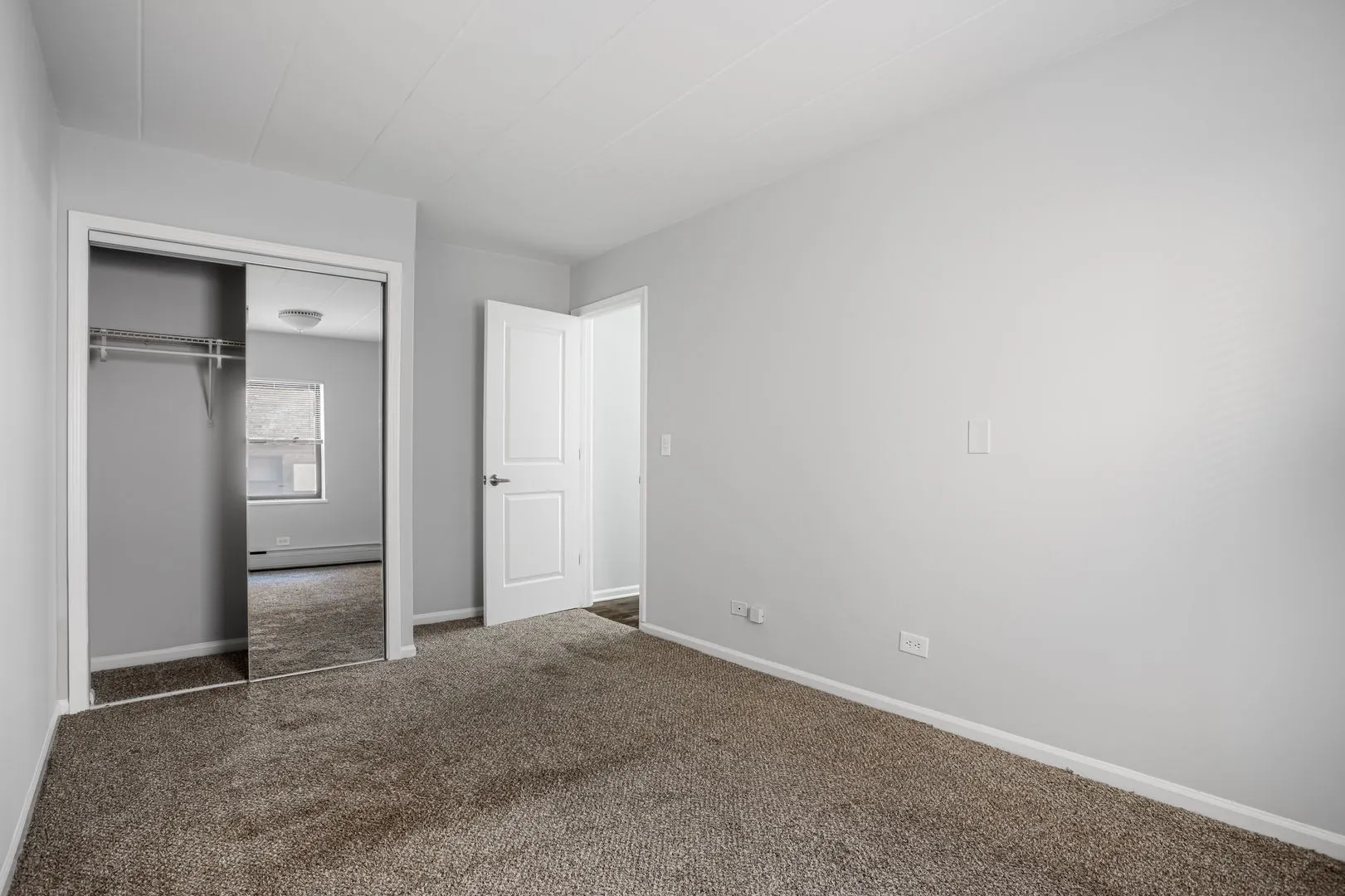 6007 N Kenmore Ave, ,  60660, USA 60660-unit#203-Chicago-IL