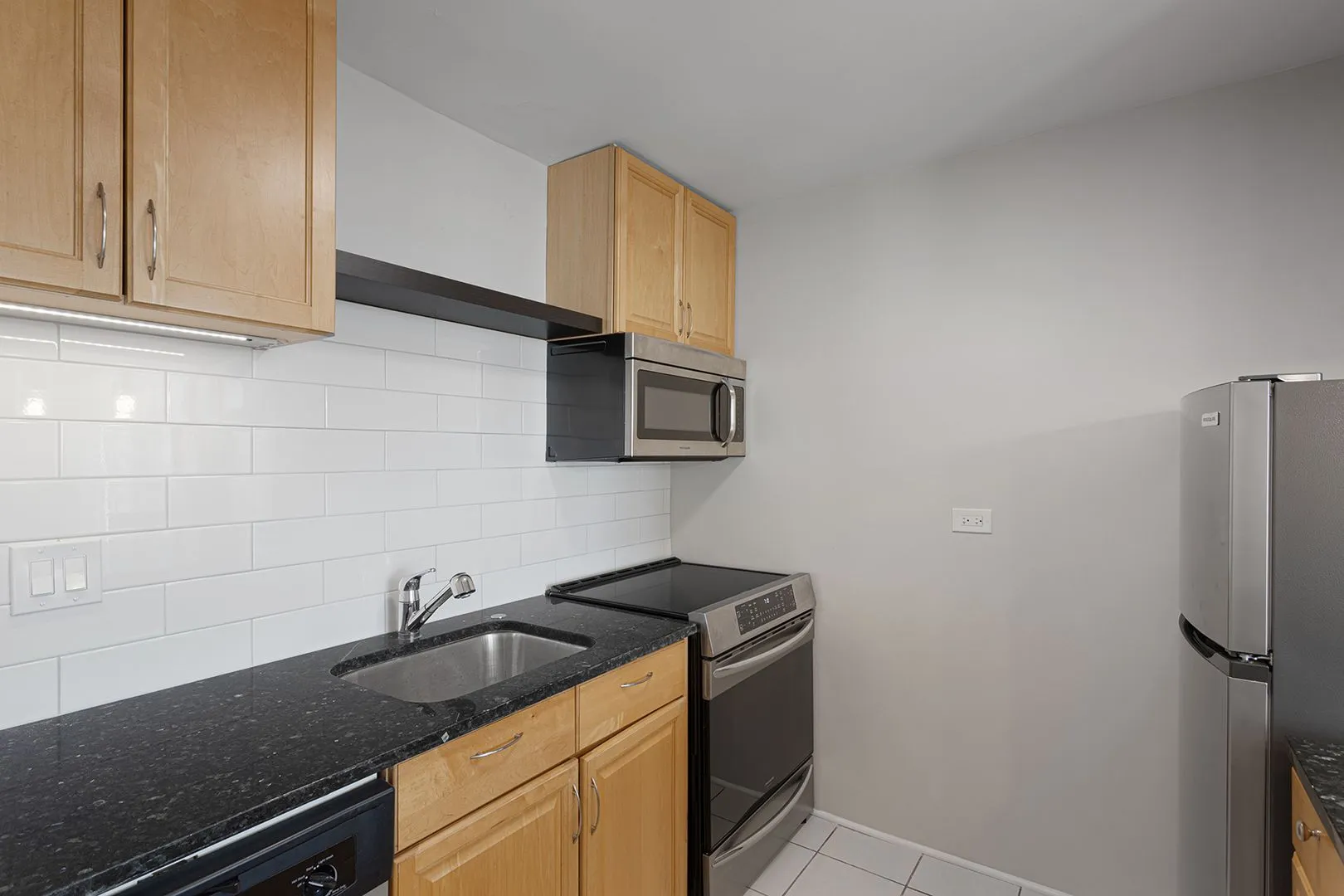 6166 N Sheridan Rd, , 60660, USA 60660-unit#26H-Chicago-IL