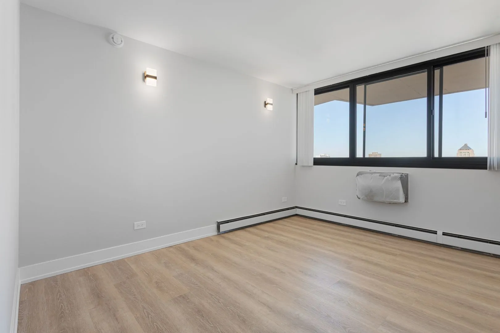 6166 N Sheridan Rd, ,  60660, USA 60660-unit#14C-Chicago-IL