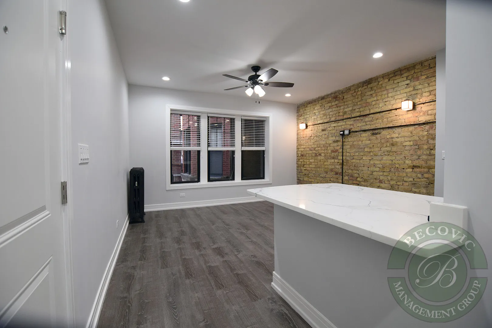 6111 N Winthrop Ave, ,  60660, USA 60660-unit#1ST FLOOR-Chicago-IL