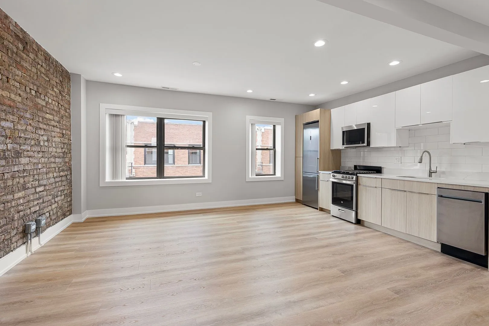 1548 W Juneway Terrace, , 60626, USA 60626-unit#1B-Chicago-IL