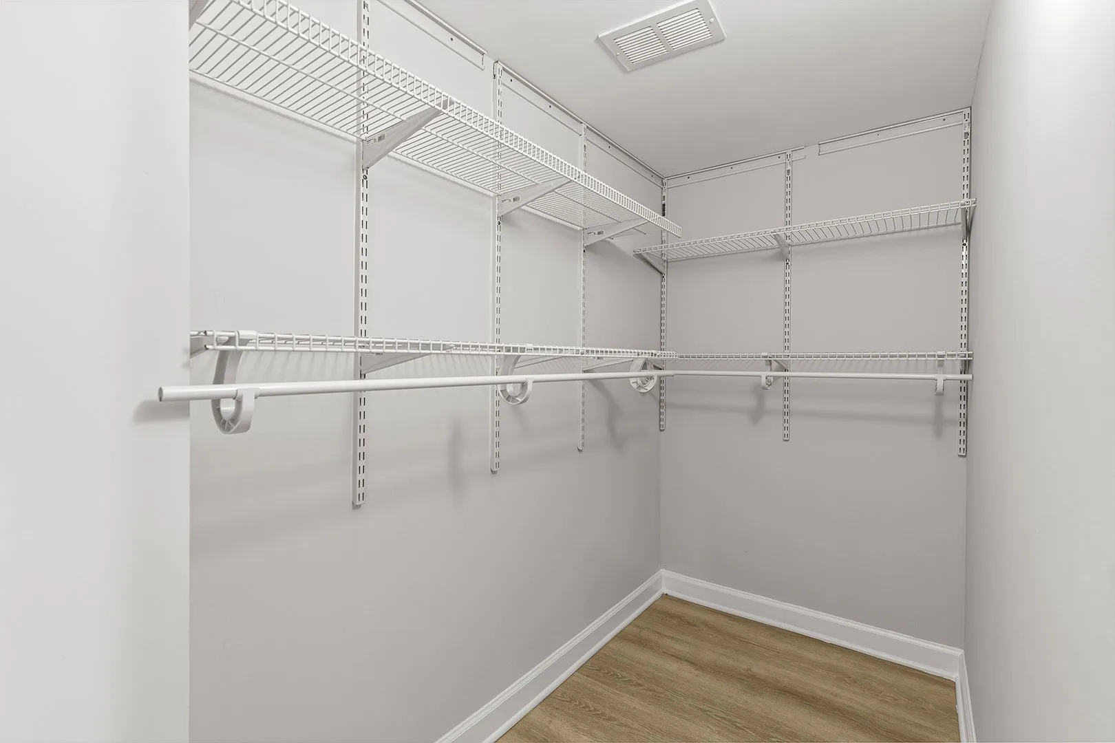 6007 N Kenmore Ave, , 60660, USA 60660-unit#103-Chicago-IL