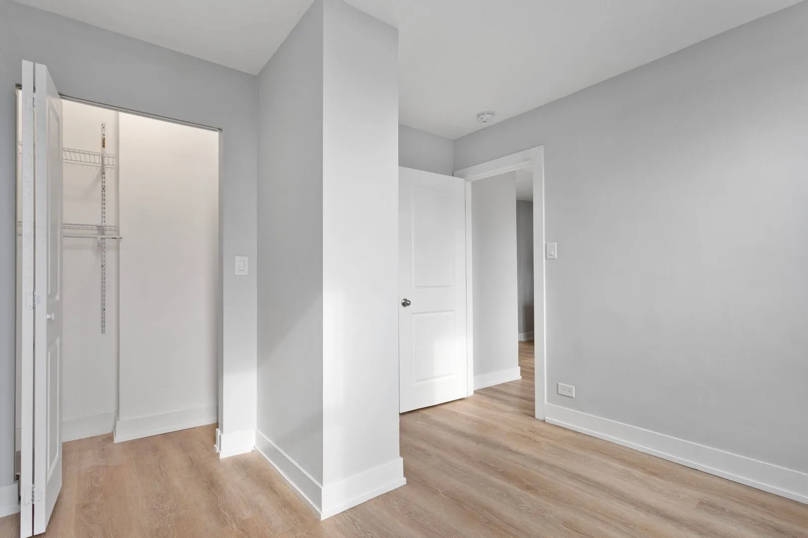 6026 N Winthrop Ave, ,  60660, USA 60660-unit#7H-Chicago-IL
