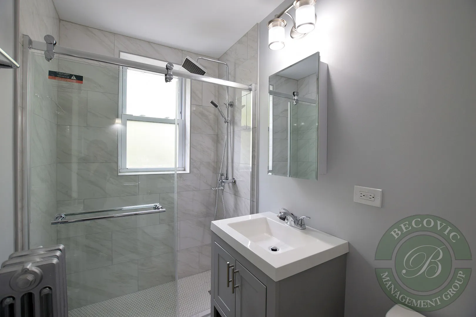 1521 W Sherwin Ave, , 60626, USA 60626-unit#402-Chicago-IL