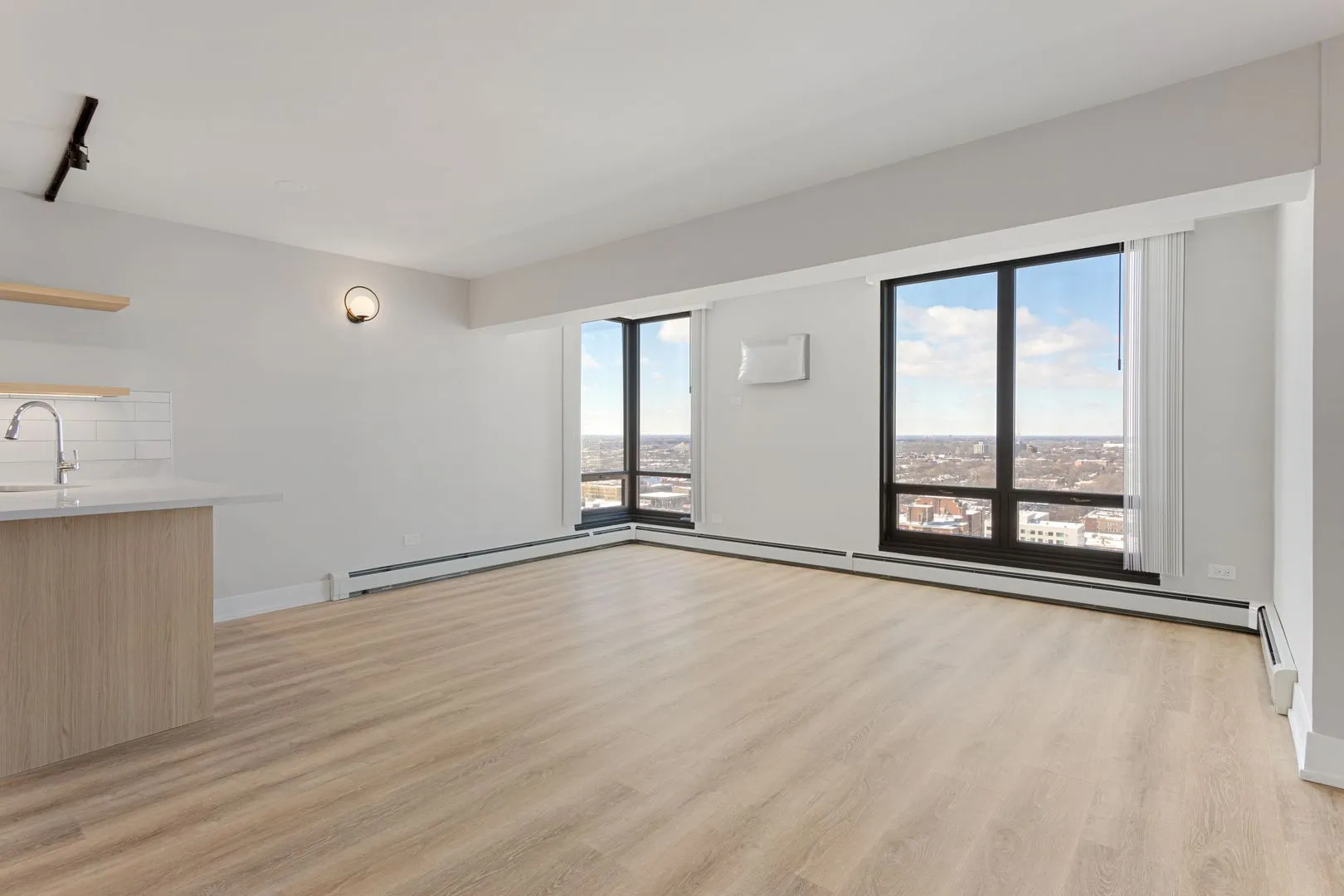 6166 N Sheridan Rd, , 60660, USA 60660-unit#22L-Chicago-IL