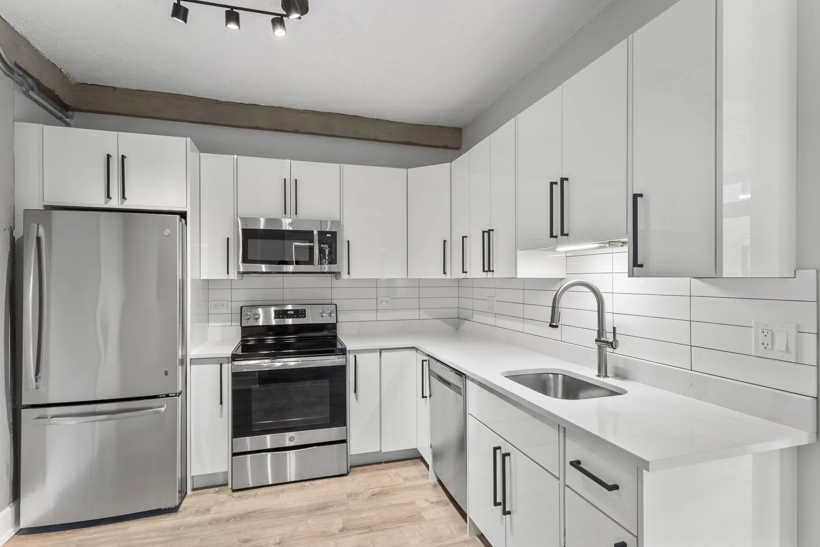 7645 N Sheridan Rd, ,  60626, USA 60626-unit#412-Chicago-IL