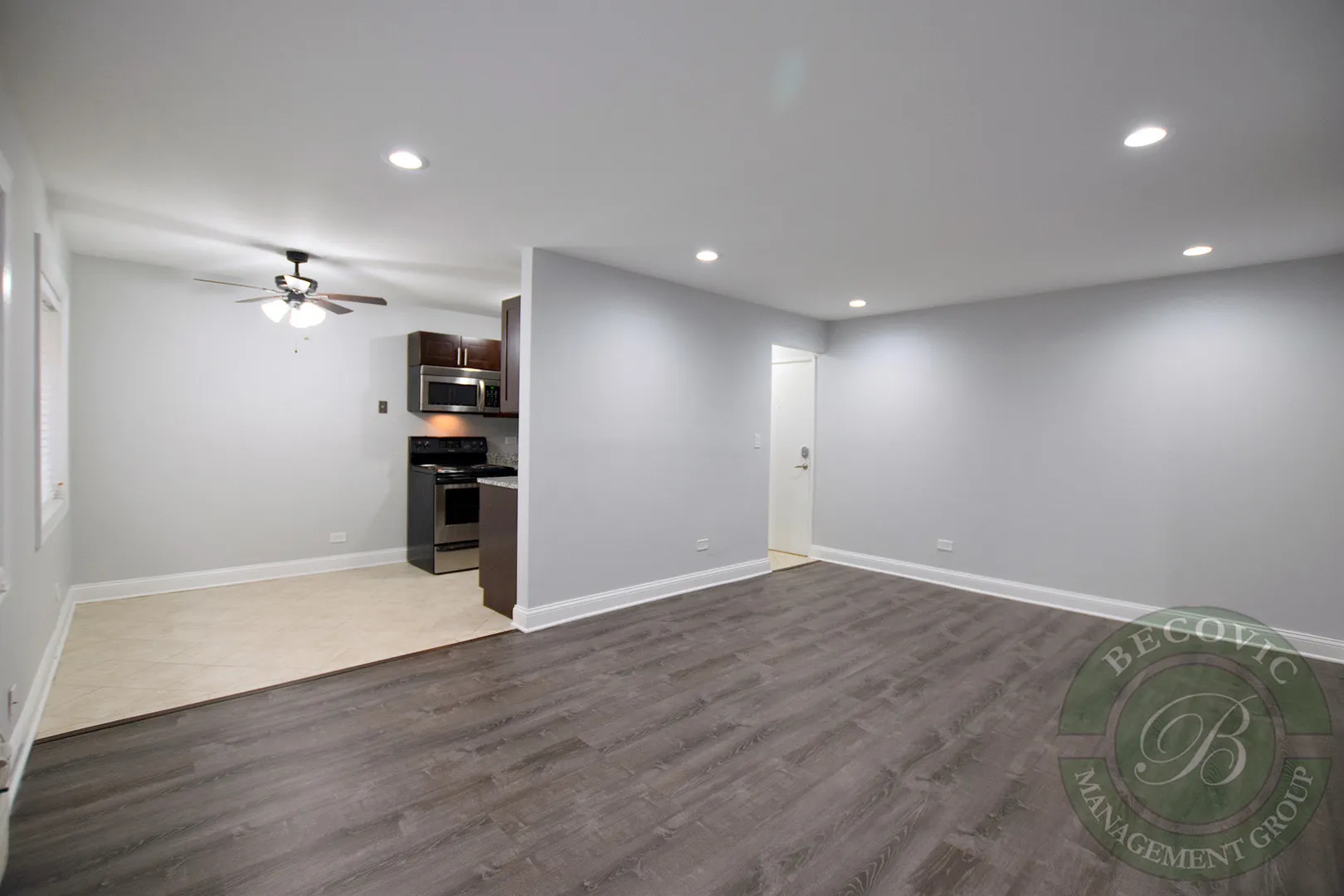 6826 N Ridge Blvd, ,  60645, USA 60645-unit#106-Chicago-IL