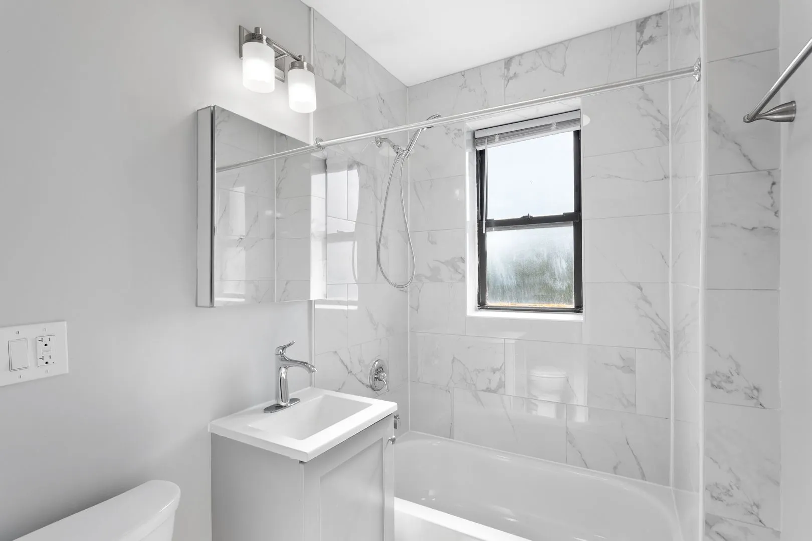 1634 W Howard St, ,  60626, USA 60626-unit#303-Chicago-IL