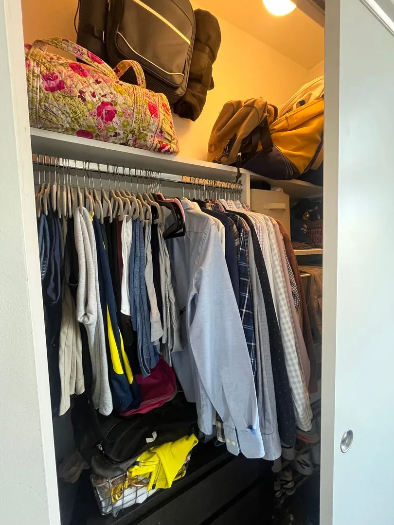 1045 W Cornelia Ave #501, ,  60657, USA 60657-Chicago-IL