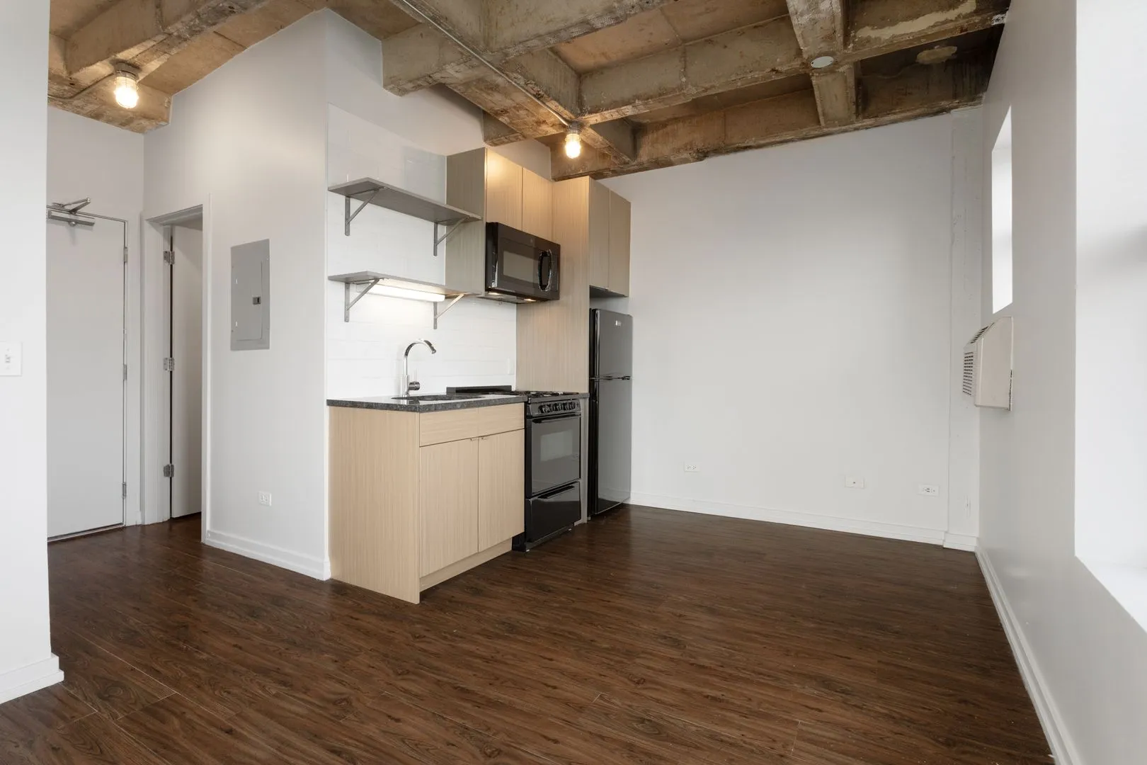 1325 W Wilson Ave, ,  60640, USA 60640-unit#402-Chicago-IL