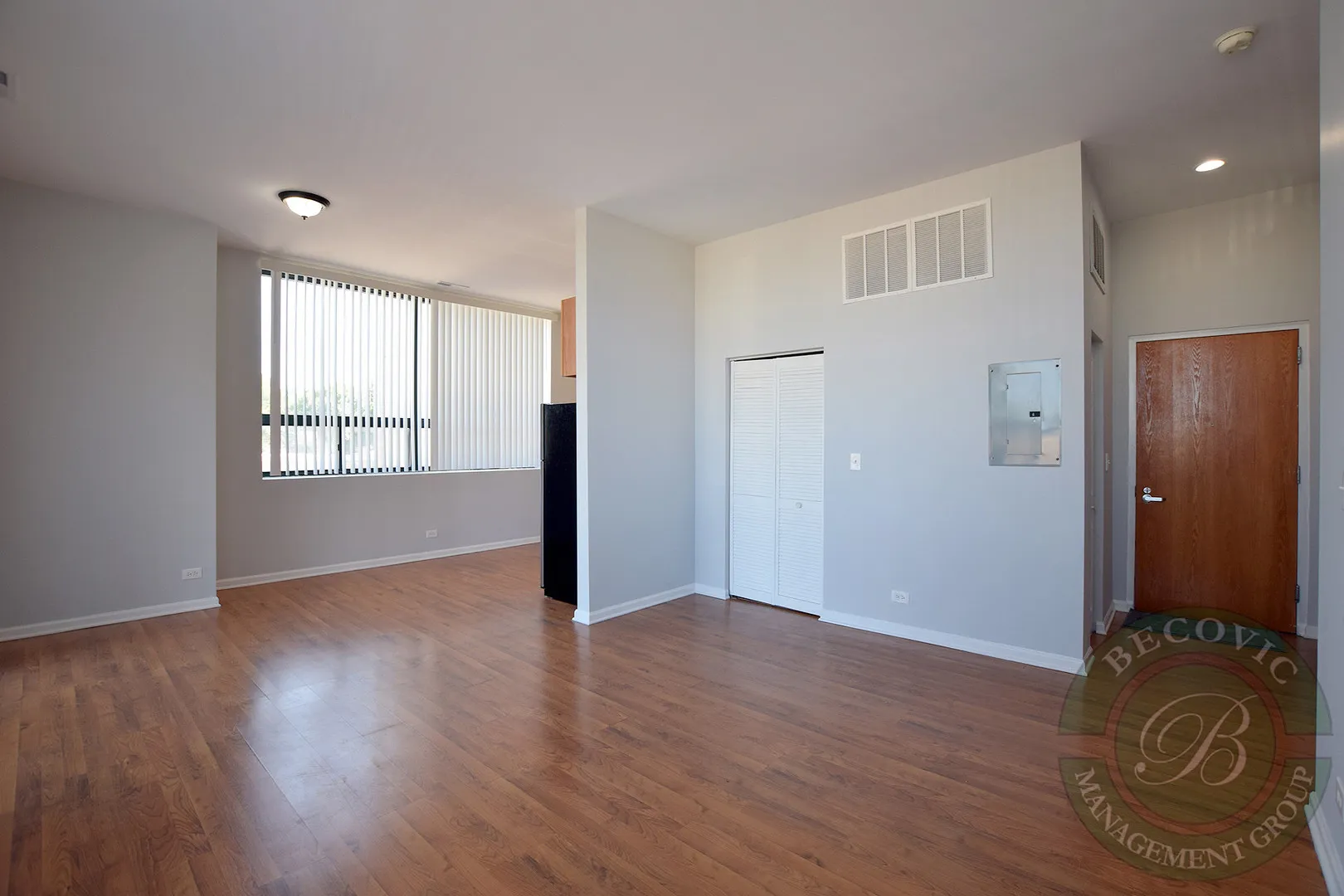 2451 W Howard St, ,  60645, USA 60645-unit#212-Chicago-IL