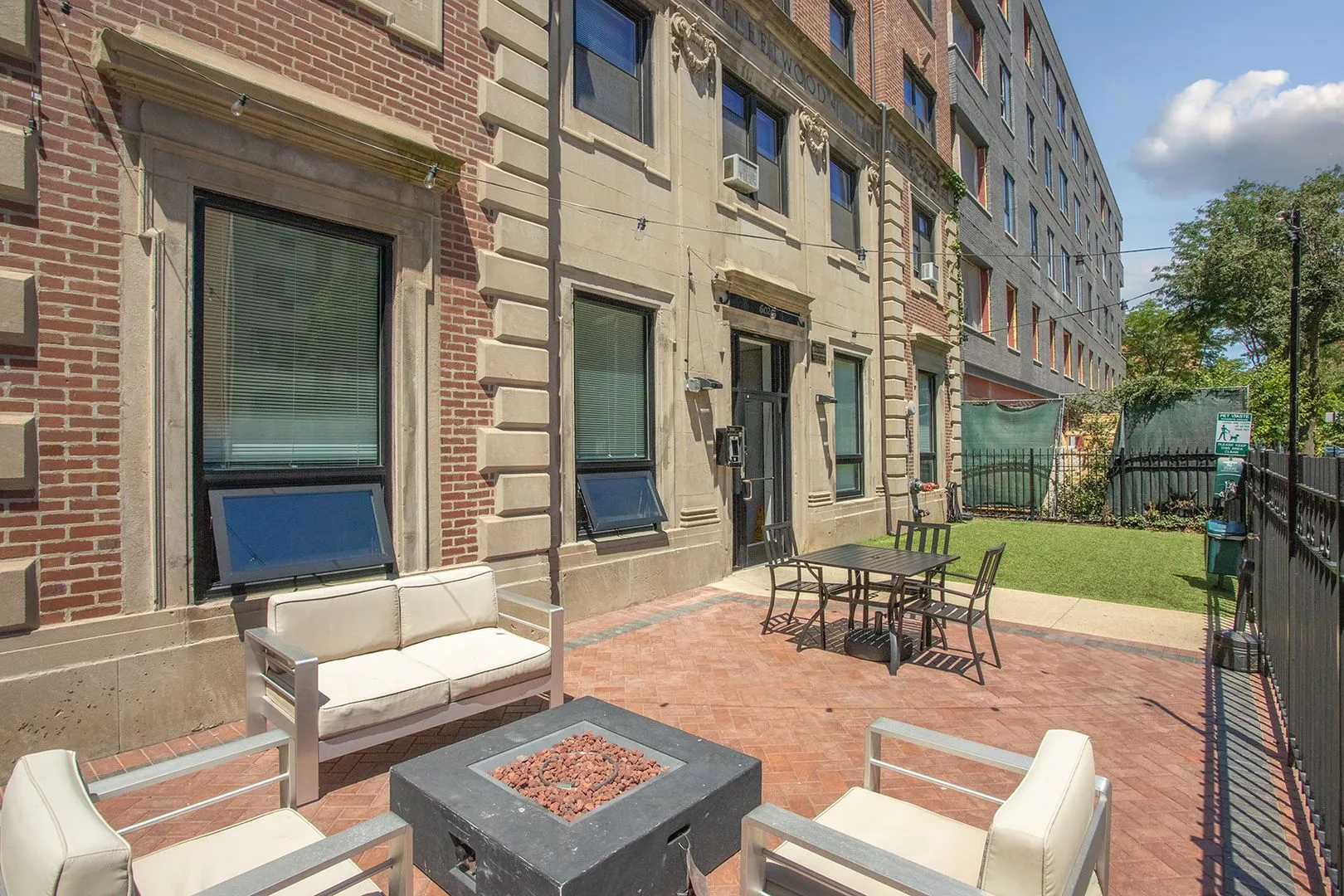 6026 N Winthrop Ave, ,  60660, USA 60660-unit#2J-Chicago-IL