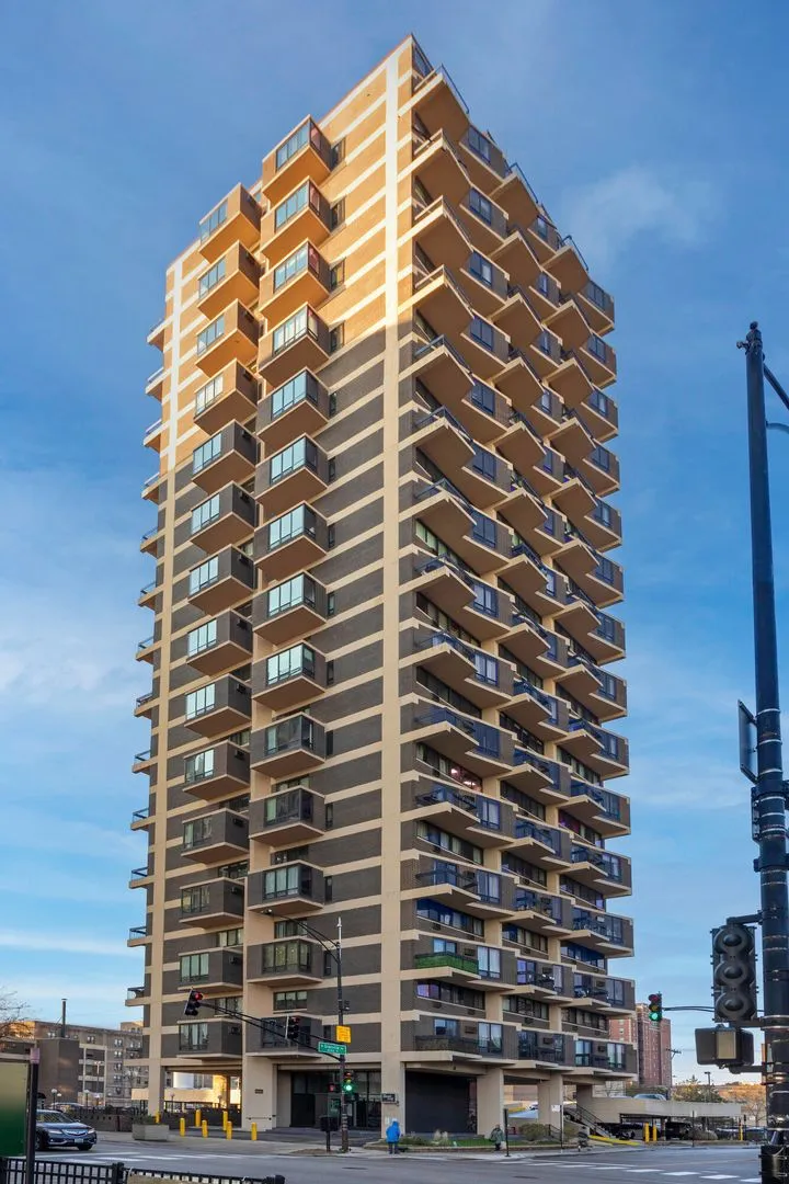 6166 N Sheridan Rd, ,  60660, USA 60660-unit#4J-Chicago-IL