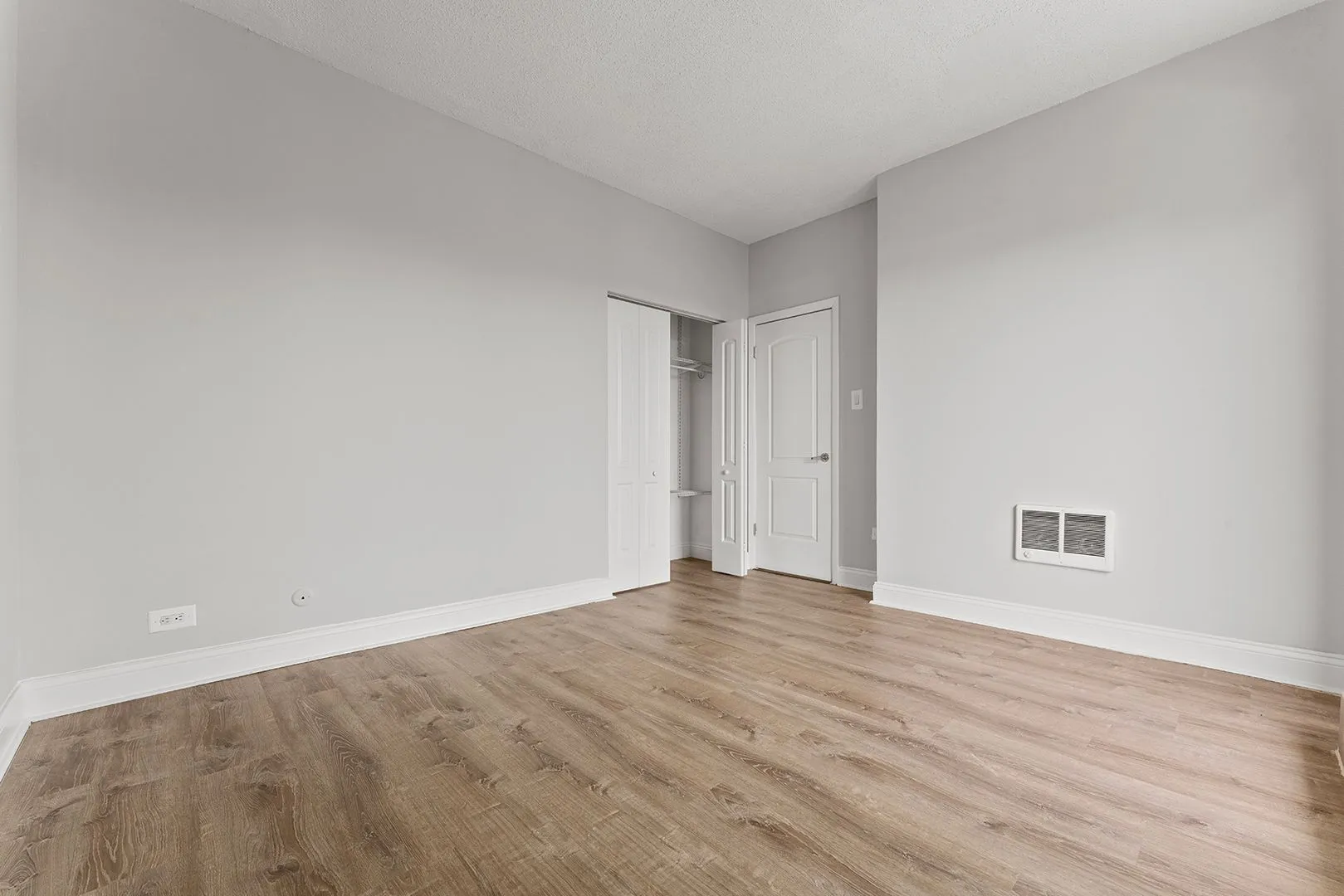 4520 N Clarendon Ave, ,  60640, USA 60640-unit#403-Chicago-IL