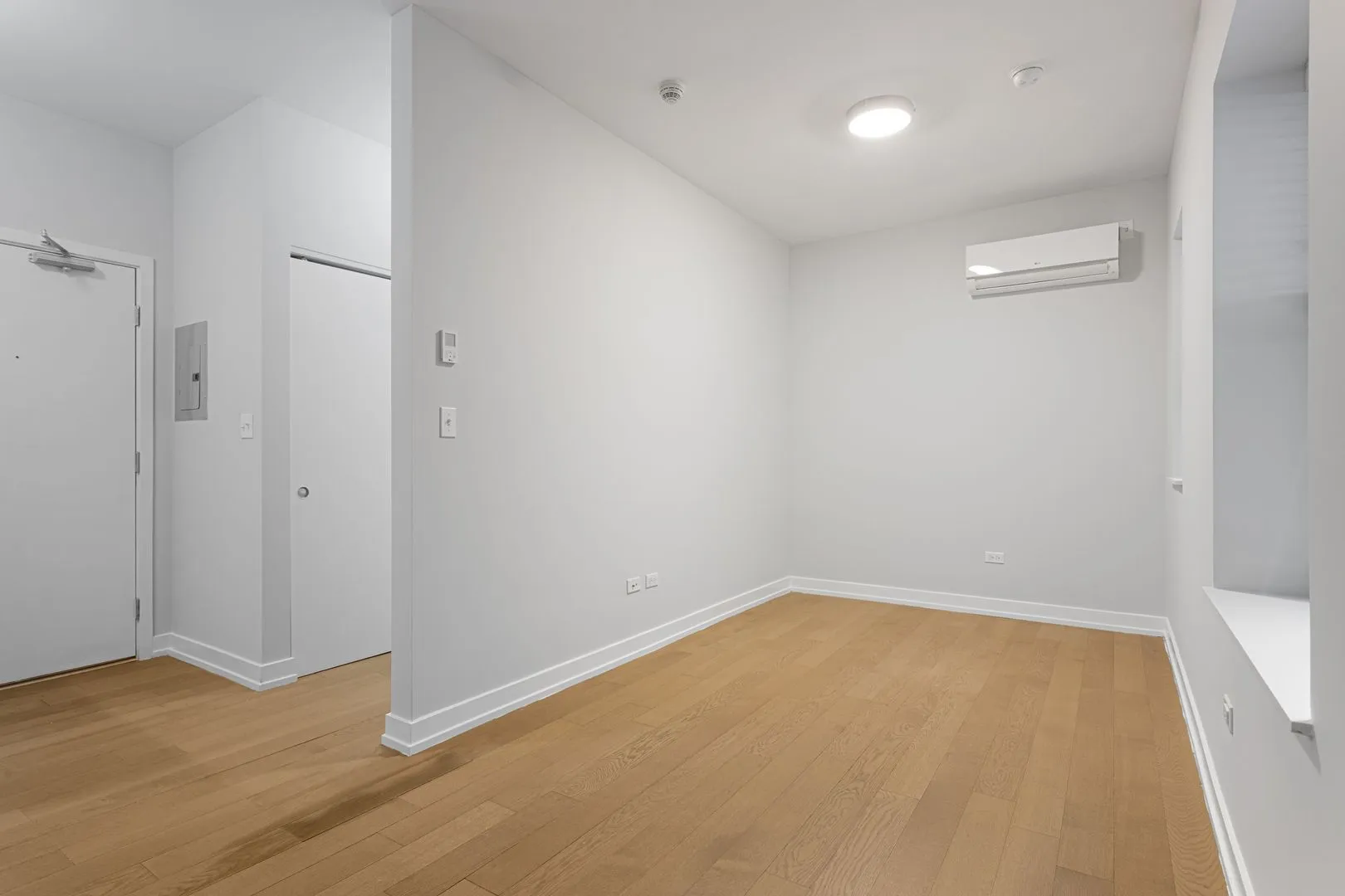 6019 N Winthrop Ave, ,  60660, USA 60660-unit#102-Chicago-IL